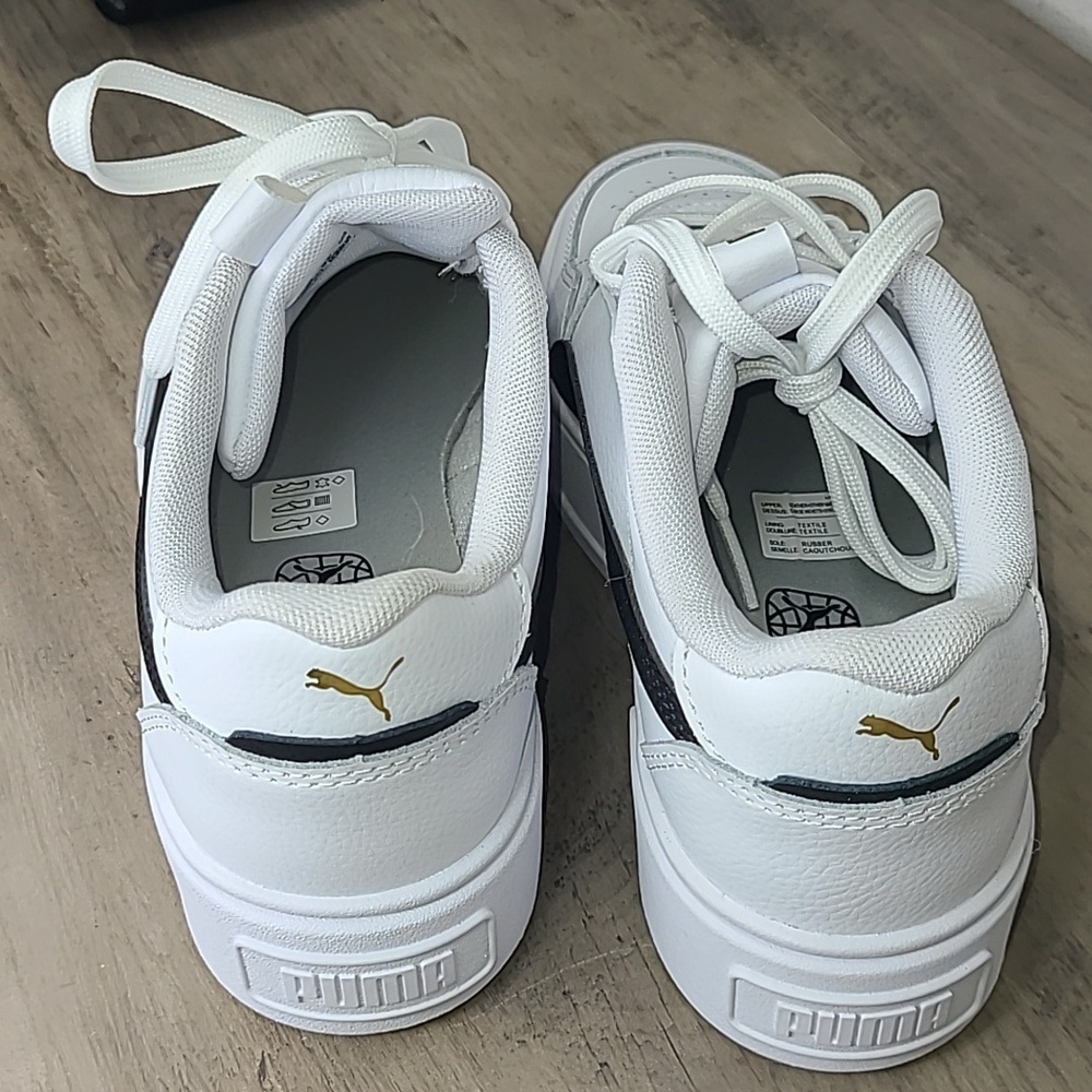 NEW Puma Platform Sneakers - Picture 4 of 8